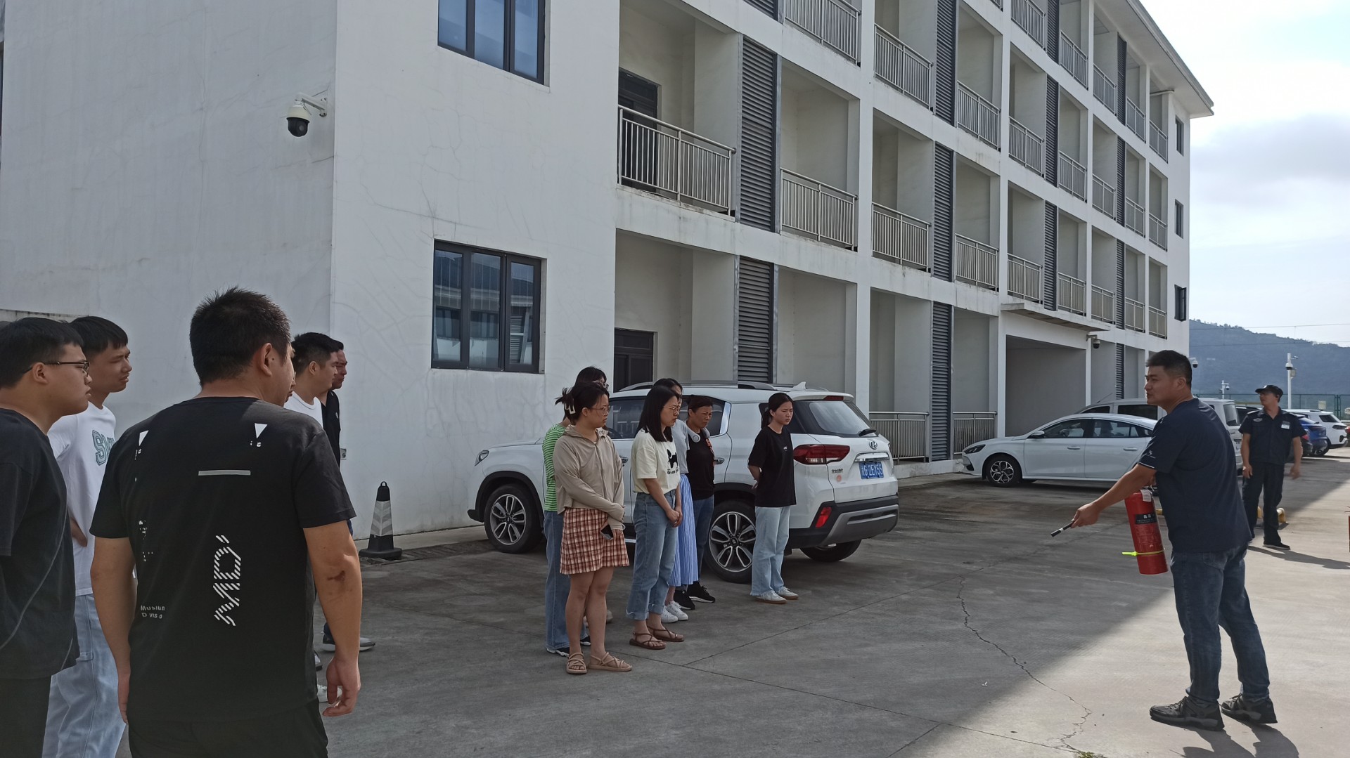 市彩运网物流产业园公司开展安全生产教育培训暨应急演练活动，，，，，，周明武拍摄2.jpg
